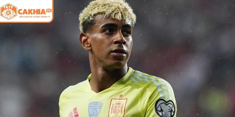 Thông tin nền tảng về ngôi sao trẻ Lamine Yamal